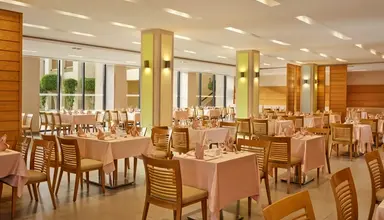 Coral Sea Aqua Club