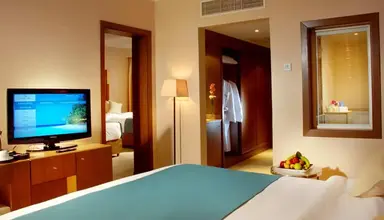 Coral Sea Aqua Club