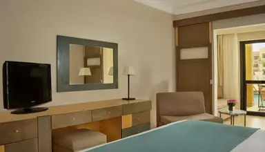 Coral Sea Aqua Club