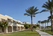 Coral Sea Holiday Resort