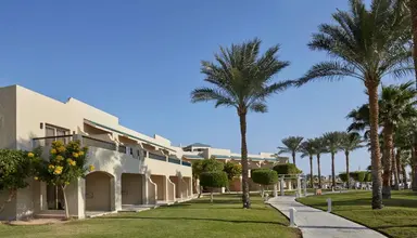 Coral Sea Holiday Resort