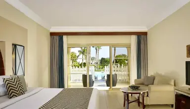 Coral Sea Holiday Resort