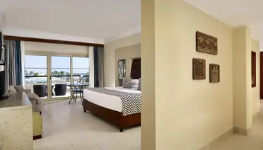 Coral Sea Holiday Resort
