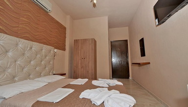 Coralli (Agia Paraskevi)