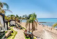 Coralli Beach