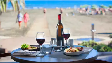 Corallium Beach by Lopesan Hotels