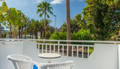 Corallium Beach by Lopesan Hotels