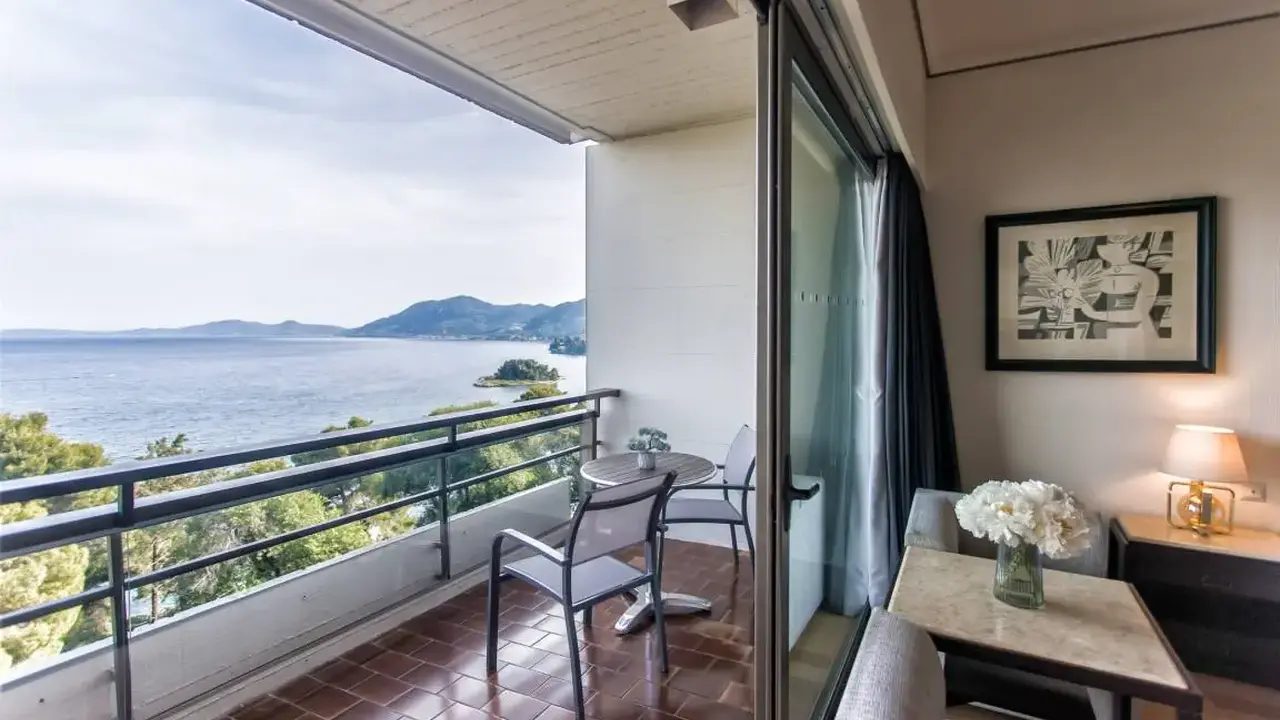 Corfu Holiday Palace
