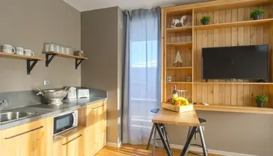 Cornelia Deluxe Residence