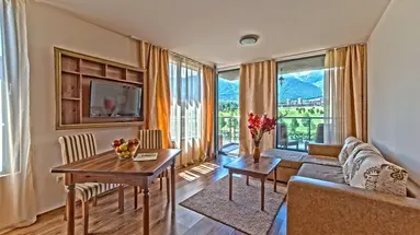 Cornelia Deluxe Residence