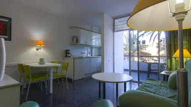 Corona Blanca