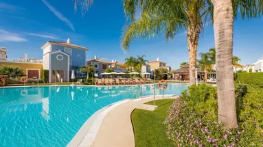 Cortijo Del Mar Resort
