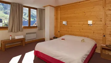 Cortina