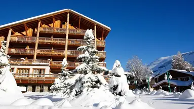 Cortina