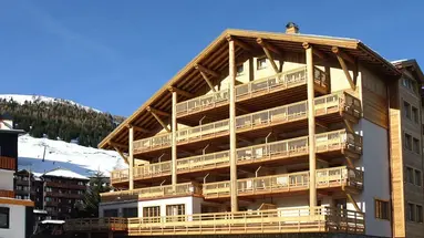 Cortina