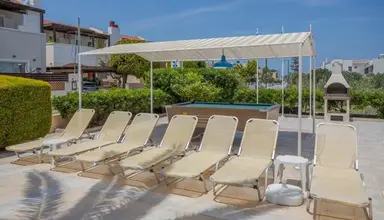Cosmi Apartments