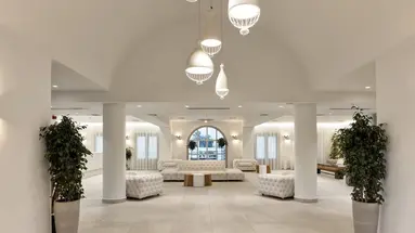 Costa Grand