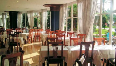 Costa Lago