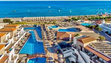 Costa Lindia Beach