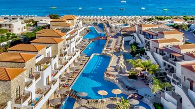 Costa Lindia Beach
