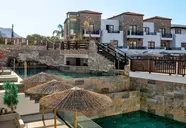 Costa Lindia Beach