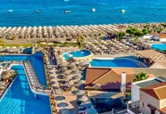 Costa Lindia Beach