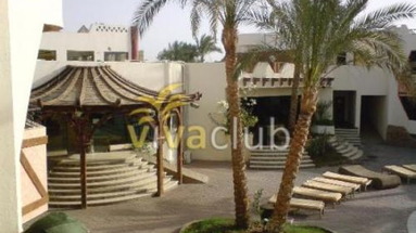 Country Club