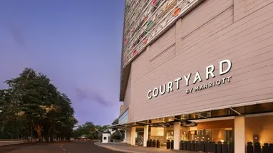 Courtyard By Marriott