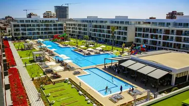 Courtyard Long Beach