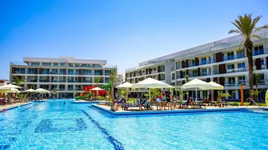 Courtyard Long Beach