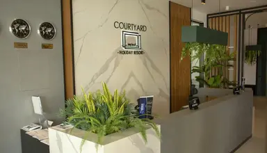 Courtyard Long Beach