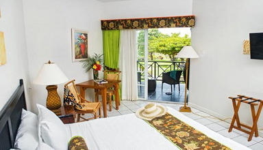 Coyaba Beach Resort (St. George's)