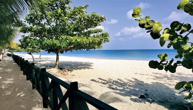 Coyaba Beach Resort (St. George's)