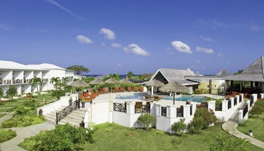 Coyaba Beach Resort (St. George's)