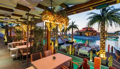 Cratos Premium & Casino