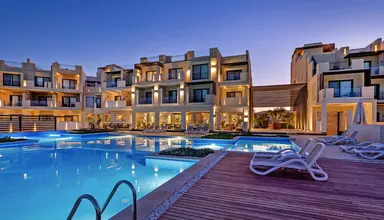 Creek Hotel & Residences