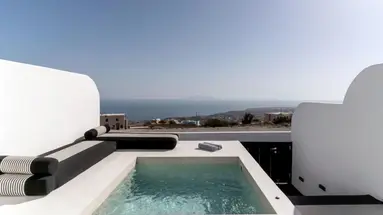 Cresanto Luxury Suites