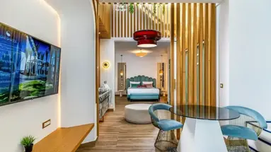 Cresanto Luxury Suites