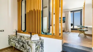 Cresanto Luxury Suites