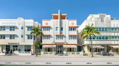 Crescent Resort On South Beach
