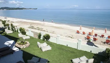 Cressida Seaside Apartments