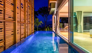 Crest Resort & Pool Villas