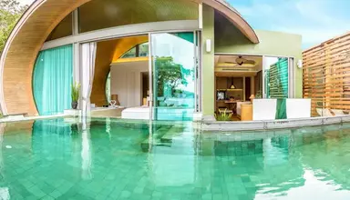 Crest Resort & Pool Villas
