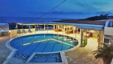Creta Suites