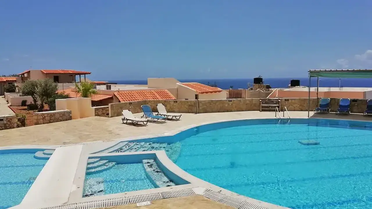 Creta Suites