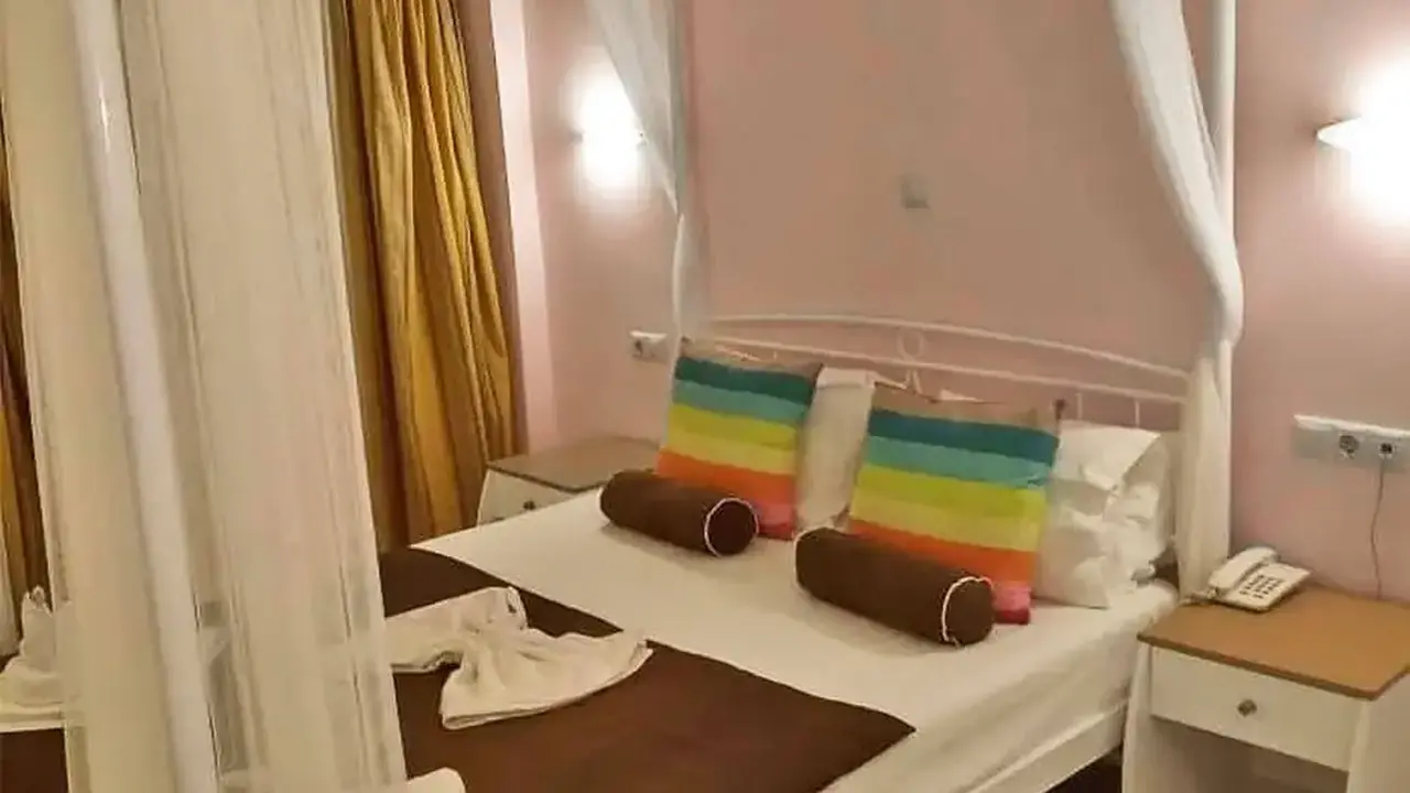 Creta Suites