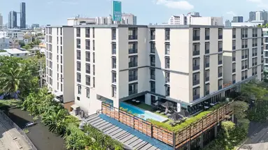 Cross Vibe Bangkok Sukhumvit