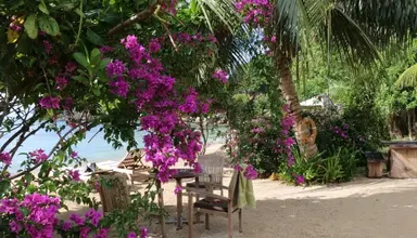 Crown Beach Seychelles