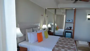 Crown Beach Seychelles