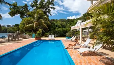 Crown Beach Seychelles
